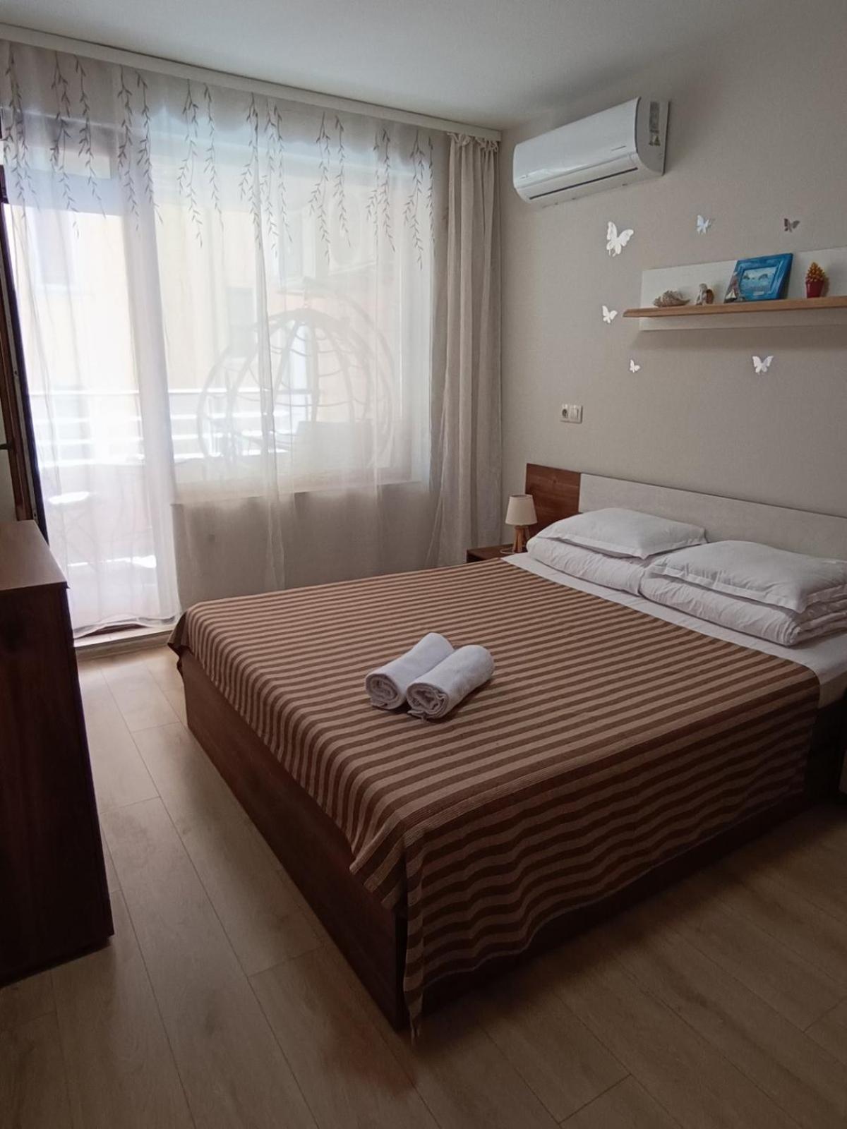 Megi Luxury Apartments Pomorie Extérieur photo
